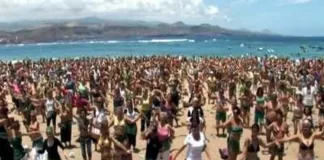 Video del Récord Guinness al congregar a 842 personas bailando la danza del vientre en Las Palmas de Gran Canaria