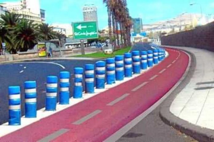 El primer carril bici que discurre sobre asfalto en Las Palmas de Gran Canaria