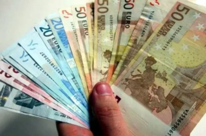 La Universidad de Las Palmas de Gran Canaria descubre billetes de euros con residuos de estupefacientes