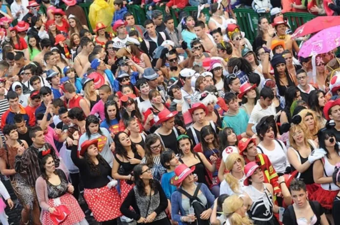 Información de la Gran Cabalgata del Carnaval 2012 de Las Palmas de Gran Canaria