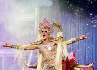 Kuki, Reinona Drag Queen del Carnaval 2012 de Las Palmas de Gran Canaria Kuki, Reinona Drag Queen del Carnaval 2012 de Las Palmas de Gran Canaria