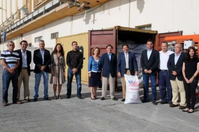 Primer embarque en contenedor de ayuda humanitaria de USAID en el Puerto de Las Palmas