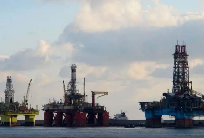 El Puerto de La Luz de Las Palmas acogerá a dos plataformas petrolíferas la próxima semana