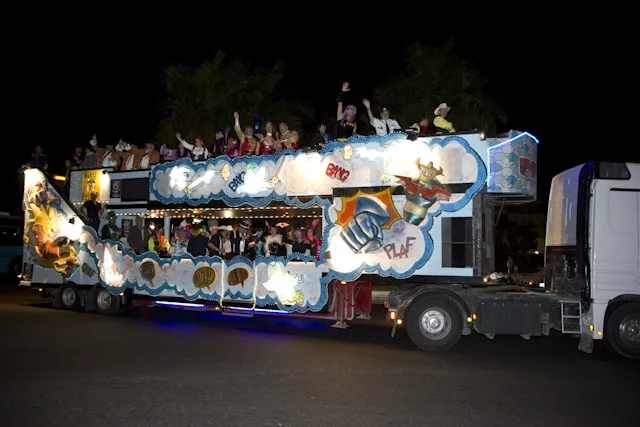 Las carrozas que desfilen en la Gran Cabalgata del Carnaval de Maspalomas (Gran Canaria) no podrán tirar caramelos