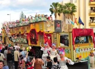 ‘Gran baile de carneros y lechuzas’, primer premio de Carrozas del Carnaval de Maspalomas 'Gran baile de carneros y lechuzas', primer premio de Carrozas del Carnaval de Maspalomas