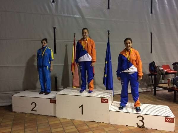12 saltadores del Club Natación Sacoa consiguen 20 medallas en los nacionales